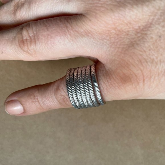 Sterling Silver Multi-Stacked Rope Ring - Picture 9 of 9